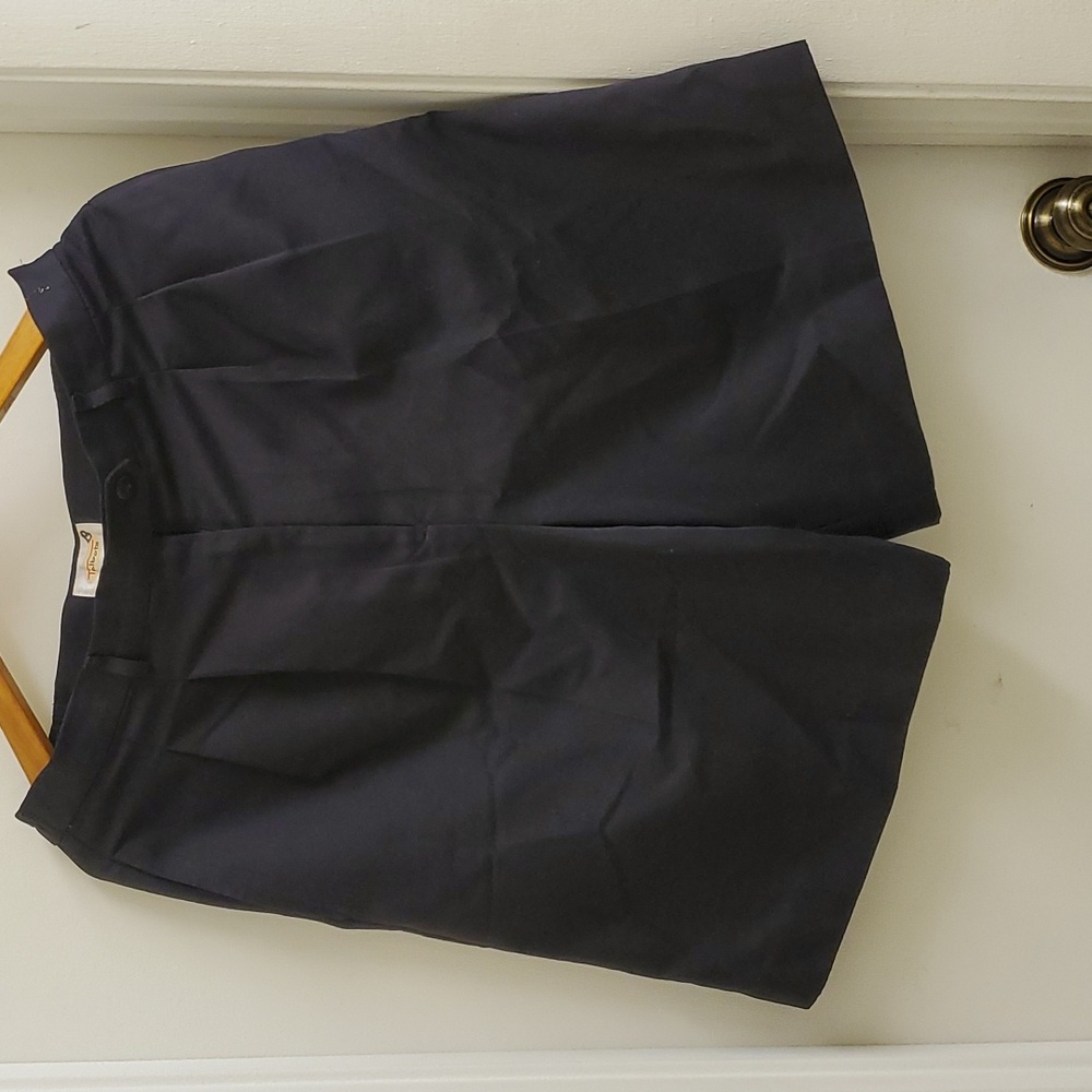 Vintage Talbots women's shorts size 10 in navy blue